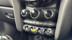 MINI Hatchback 135kW Cooper S Level 2 33kWh 3dr Auto Electric Hatchback